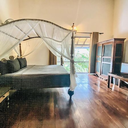 Waterland Hotel Negombo Kültér fotó