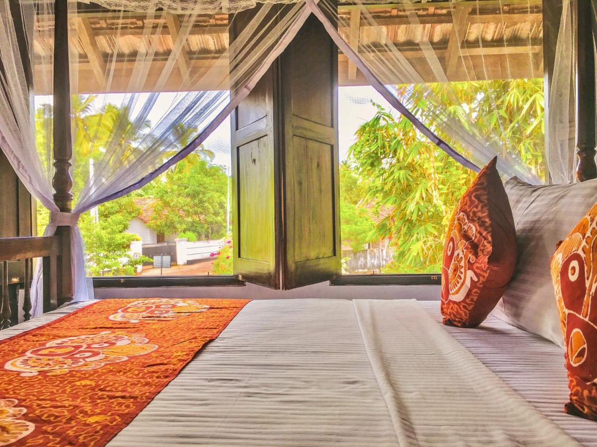 Waterland Hotel Negombo Kültér fotó