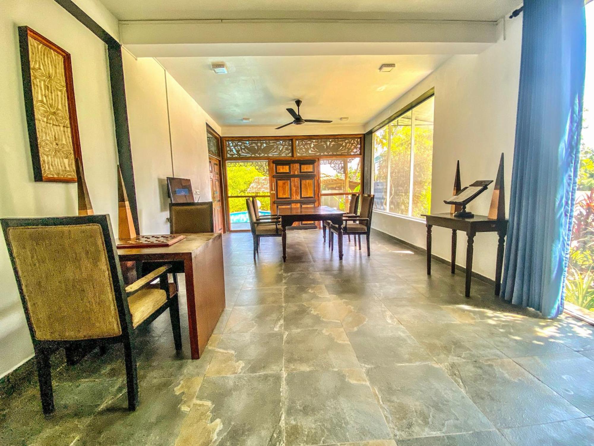Waterland Hotel Negombo Kültér fotó