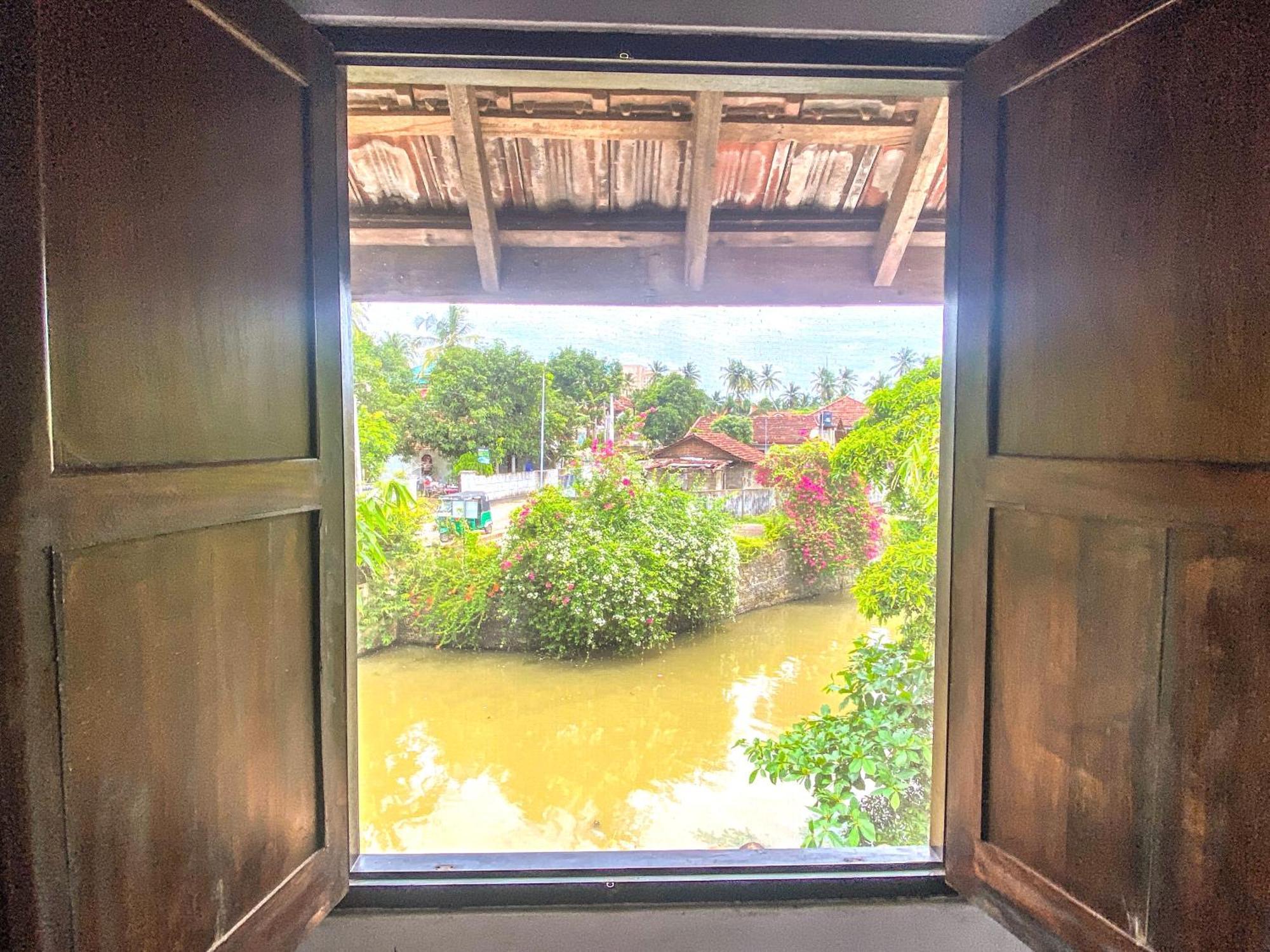 Waterland Hotel Negombo Kültér fotó